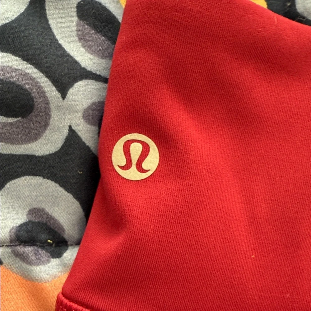 Lululemon Athletica Leggings - Picture 2 of 4